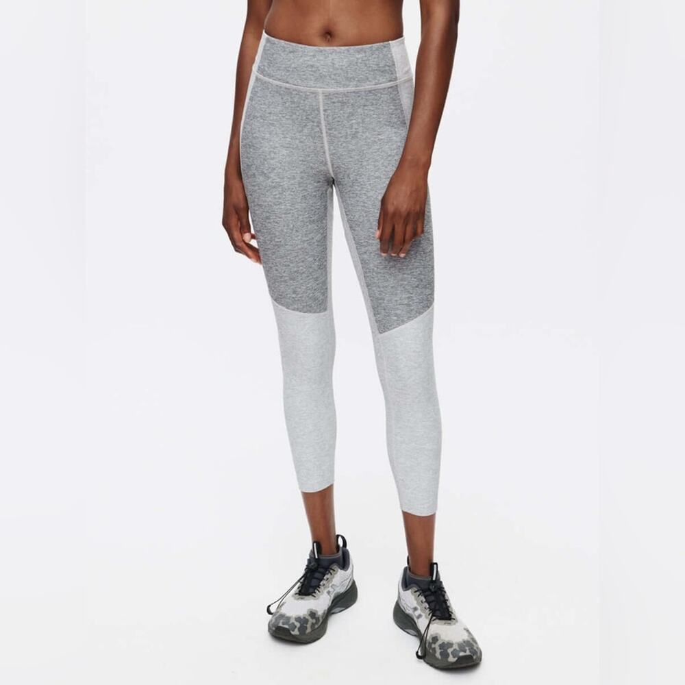 Outdoor Voices Dove & Ash Two-Tone 7/8 Leggings | Everyday Athleisure Staple
